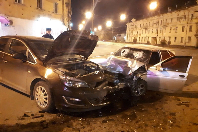 Четыре человека пострадали в ДТП в Новотроицке