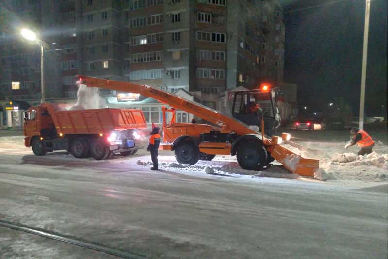 Две единицы коммунальной техники поступили в Новотроицк