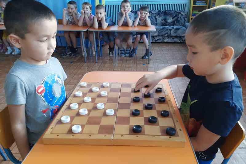 Турнир «Чудо-шашки» в детском саду