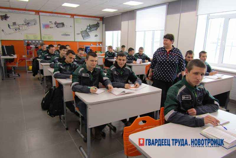 Профессиональные образовательные учреждения Новотроицка модернизируют