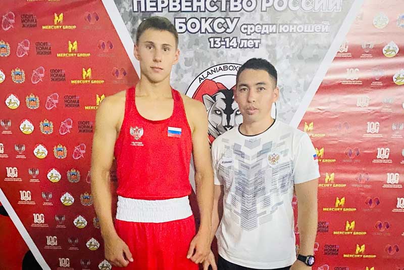 Новотроицкий боксер Матвей Саймагаметов готов к поединку 