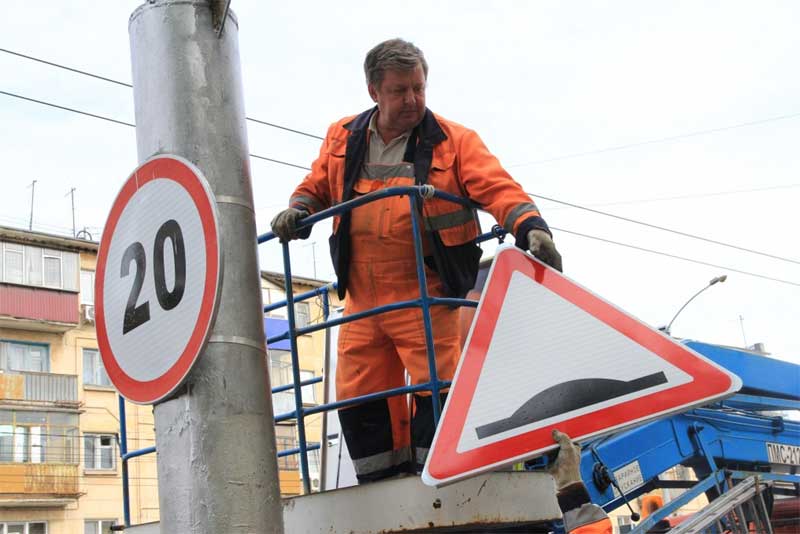 Более 100 муниципалитетов Оренбуржья получили субсидии из бюджета на ремонт дорог