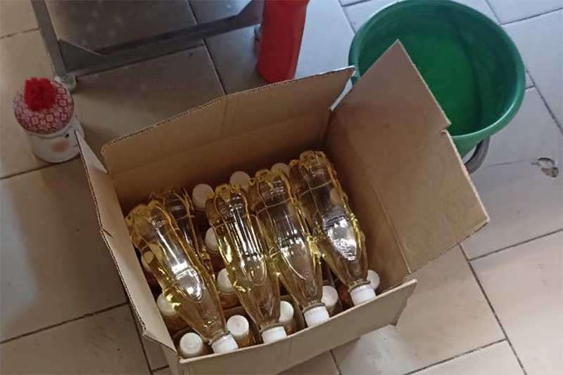 В Новотроицке участковые изъяли 10,5 литра суррогатного алкоголя