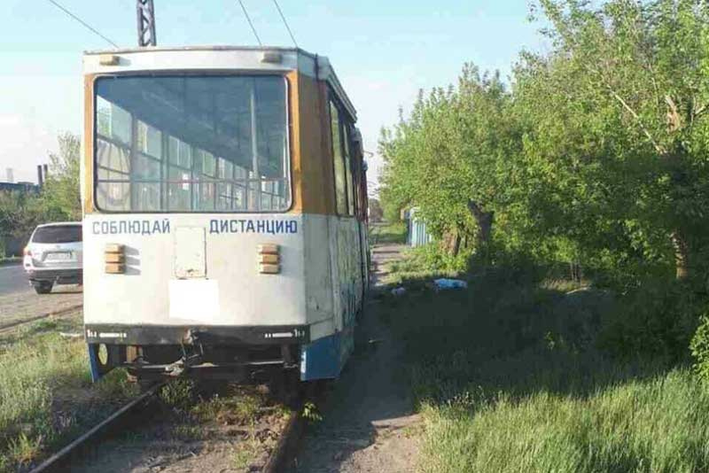 Житель Новотроицка погиб под колесами трамвая
