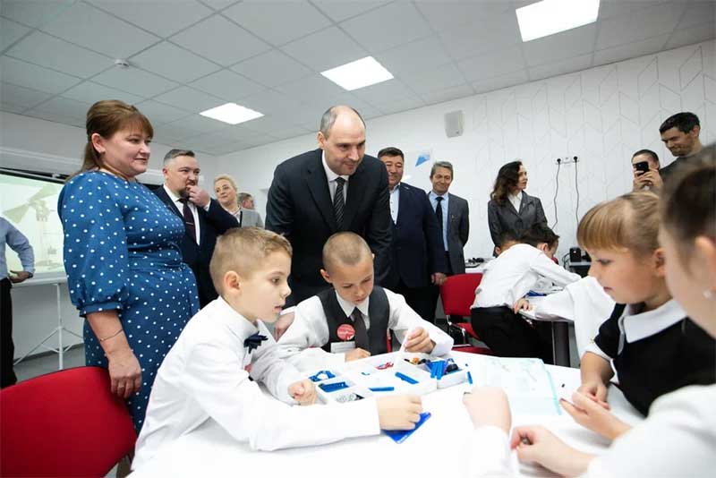 В Оренбургской области на образование в 2023 году будет направлено больше 33 млрд рублей