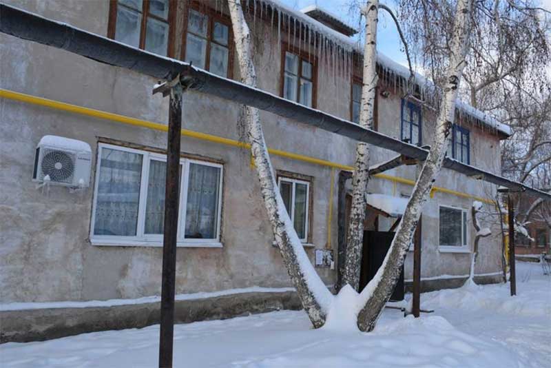 Денис Паслер: в Оренбуржье на год раньше завершена программа по переселению граждан из аварийного жилья