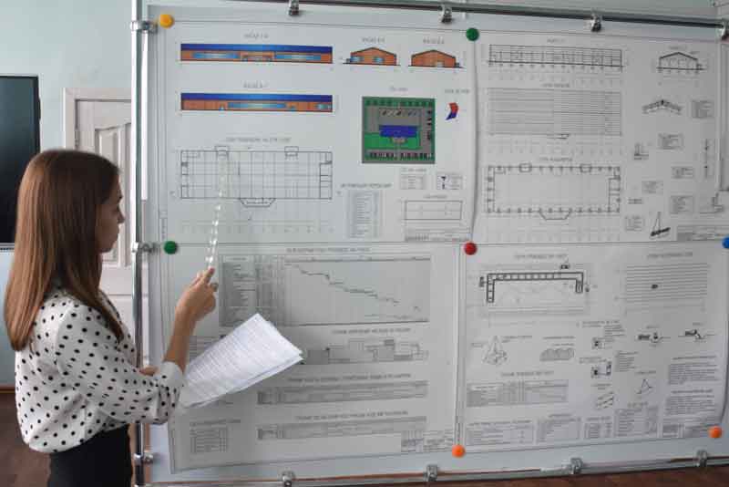 В Новотроицком строительном техникуме  защита дипломных проектов в самом разгаре