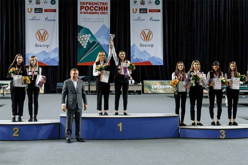 Новотройчанка Алиса Прилепина завоевали бронзовую  медаль на первенстве России по бильярдному спорту