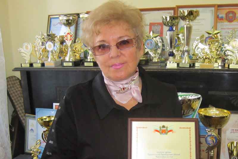 Преподаватель из Новотроицка получила Благодарность министра культуры РФ