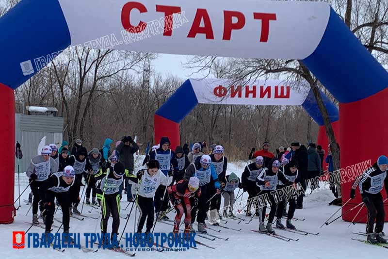 Новотройчане могут пройти онлайн-регистрацию для участия во Всероссийской массовой лыжной гонке «Лыжня России» 