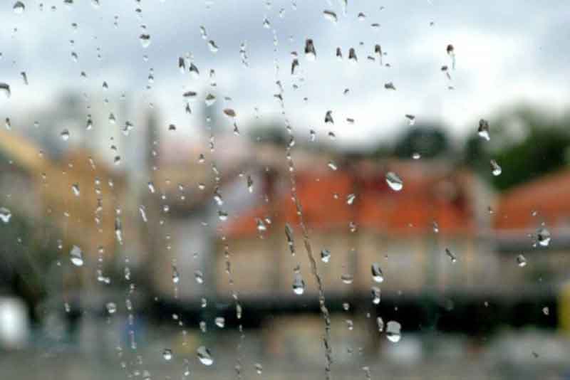 Циклон из Европы принёс в Оренбуржье дождь и ветер