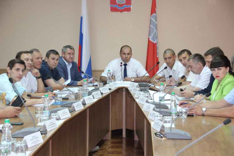 Депутаты Новотроицка провели очередное заседание (фото)
