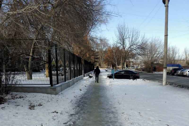 Дмитрий Буфетов проконтролировал состояние пешеходных зон