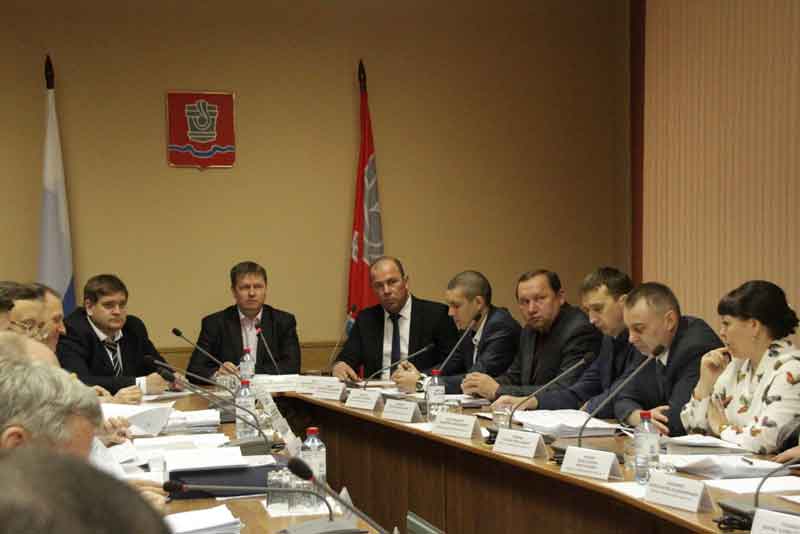 Депутаты новотроицкого горсовета провели очередное  заседание