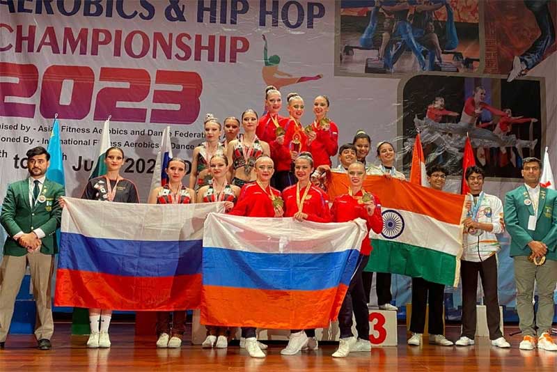 Воспитанницы Евгении Амировой – чемпионки Европы по фитнес-аэробике