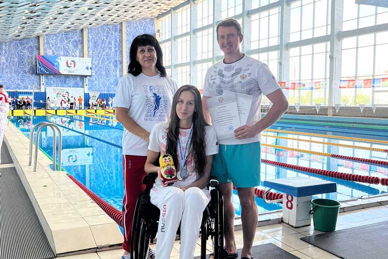 Юлия Молчанова – обладательница шести наград чемпионата страны по плаванию