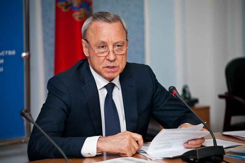 Министр труда Вячеслав Кузьмин ушёл на пенсию