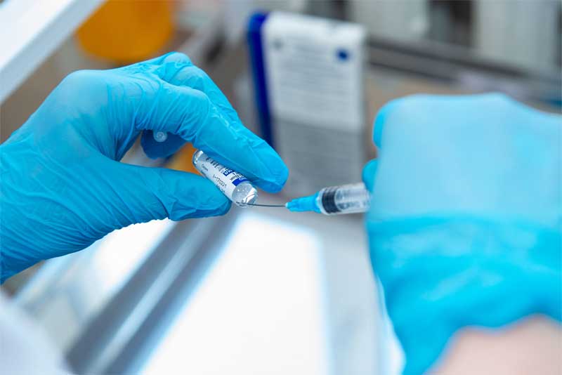 В Оренбуржье продолжается вакцинация от коронавирусной инфекции