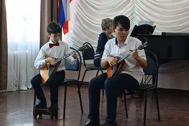 Воспитанники Детской музыкальной школы Новотроицка успешно выступили в Орске