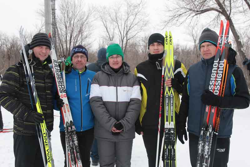 Лыжники «Уральской Стали» открыли рабочую Cпартакиаду