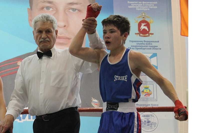 Юный боксер из Новотроицка стал бронзовым призёром
