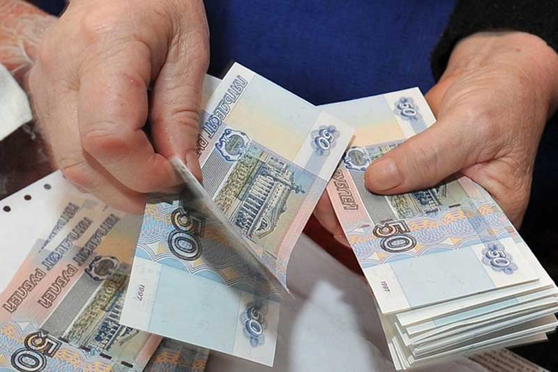 Регионы получат 20 млрд. рублей на повышение МРОТ