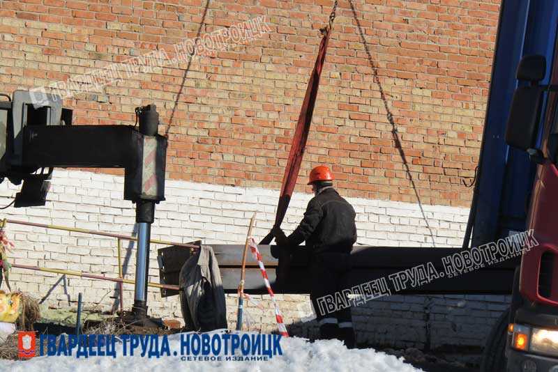 Глава города Денис Меньшиков рассказал о ходе работ по восстановлению фекальной насосной станции №2