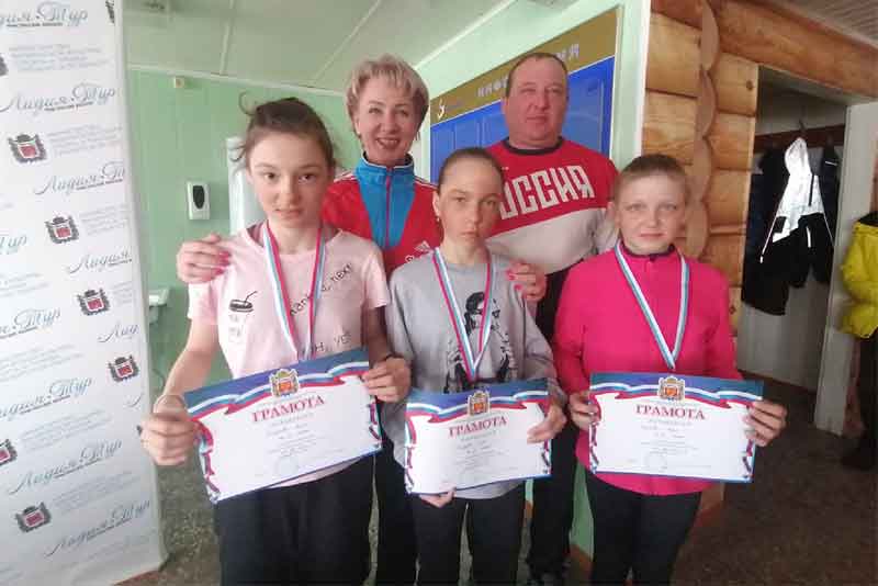 Новотроицкие лыжники завоевали 12 медалей на первенстве области