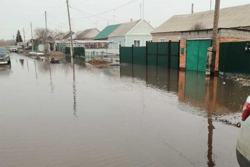 Пострадавшие от паводка оренбуржцы получат материальную помощь