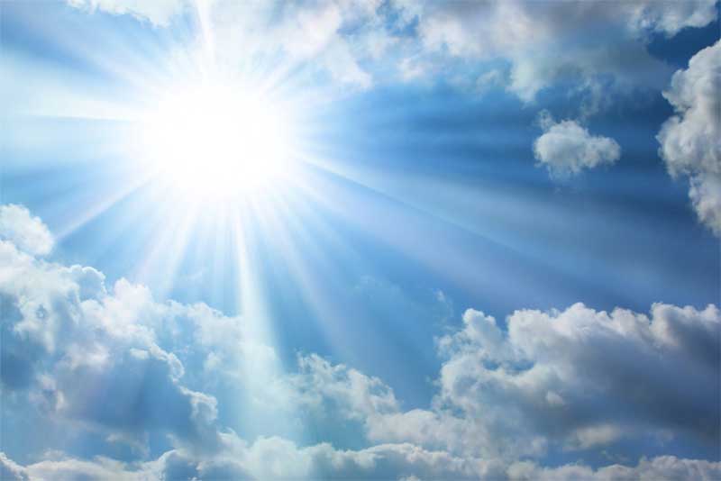Прохладный ветер и палящее солнце: оренбуржцам рассказали о погоде 29 июля
