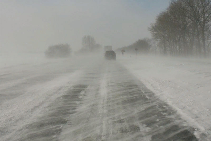 Непогода усложнит обстановку на дорогах Оренбуржья