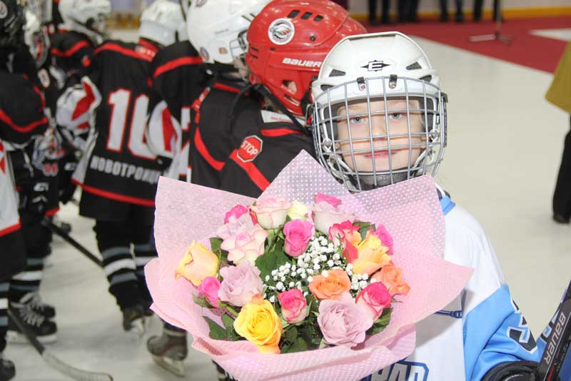 «Металлоинвест» организовал I Международный турнир по хоккею в Новотроицке