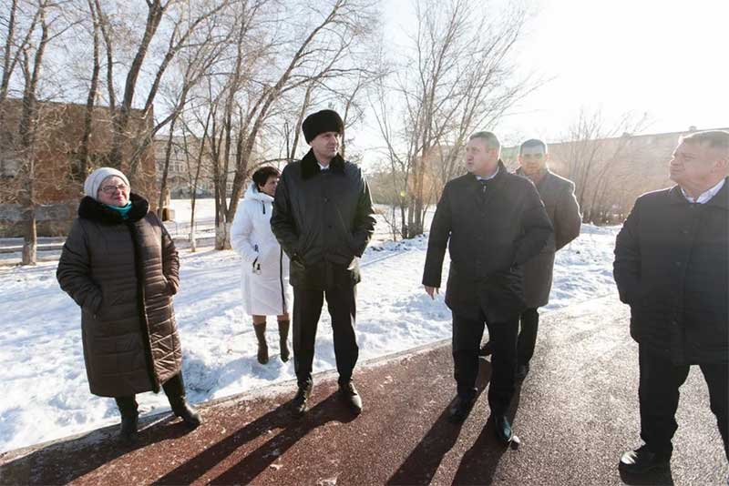 Губернатор Денис Паслер посетил  площадку ГТО в Новотроицке