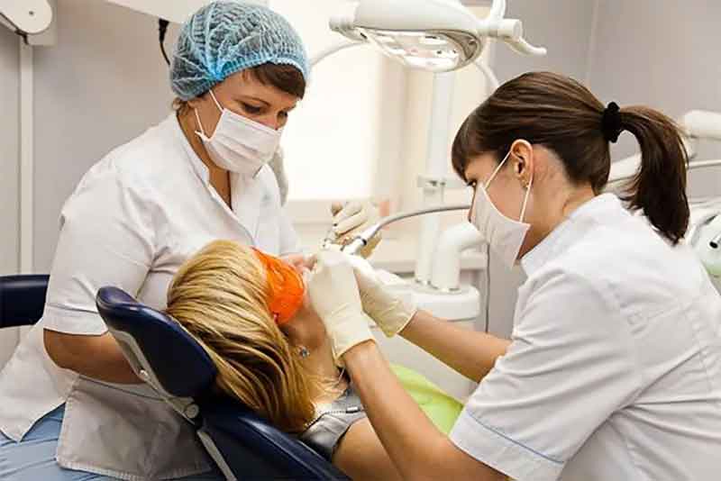 Прокуратура проверила частные стоматологические клиники