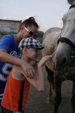 Иппотерапия поможет