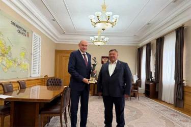Кубок эстафеты Всероссийского сельского Сабантуя приняло Оренбуржье