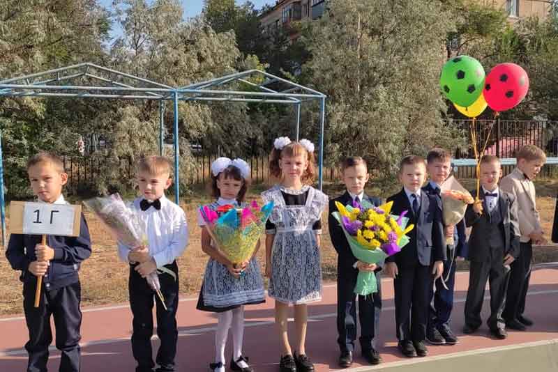 Звенит звонок, зовет звонок…