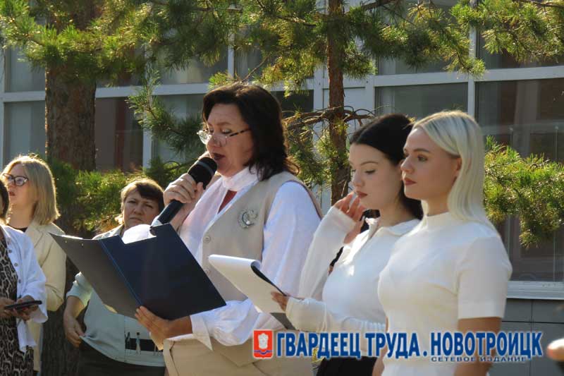 Федеральный проект «Профессионалитет» открывает перед студентами Новотроицкого политехнического колледжа новые возможности