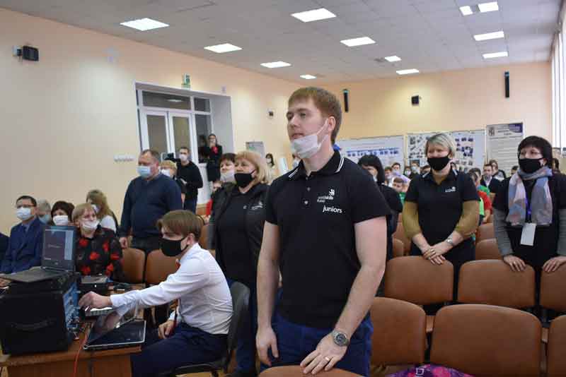 В Новотроицком строительном техникуме состоялось открытие VI регионального чемпионата «Молодые профессионалы» (WorldSkills Russia).