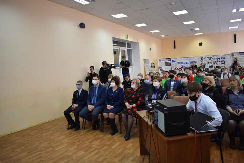 В Новотроицком строительном техникуме состоялось открытие VI регионального чемпионата «Молодые профессионалы» (WorldSkills Russia).