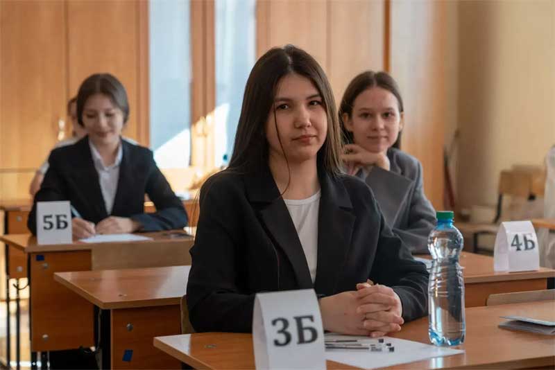 Сегодня, 2 июня, в Оренбуржье более 25 000 девятиклассников напишут первый обязательный экзамен по математике