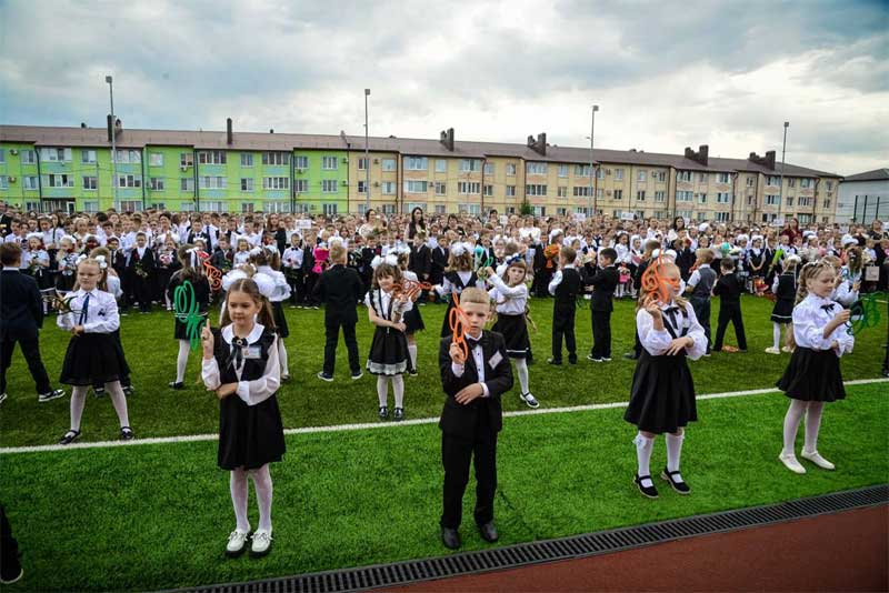 Первого сентября врио губернатора области Евгений Солнцев работал в Бузулуке и Бузулукском районе