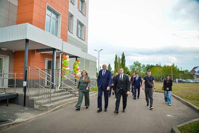 Первого сентября врио губернатора области Евгений Солнцев работал в Бузулуке и Бузулукском районе