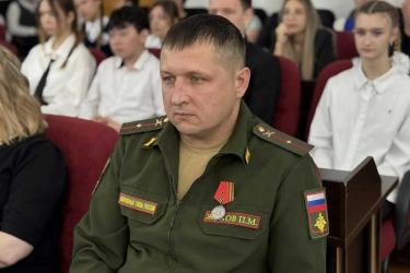 Ветеран из Адамовки, вернувшись со специальной военной операции, посвятил себя помощи семьям погибших