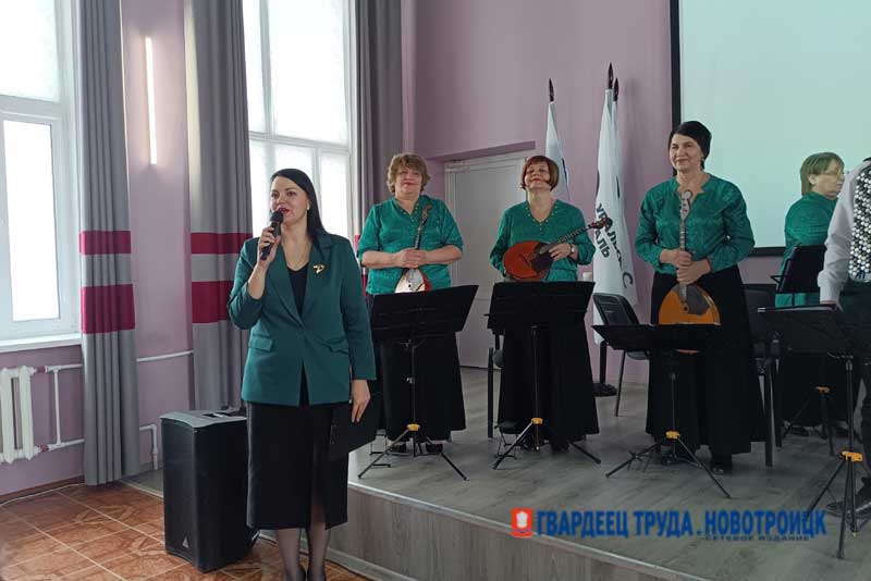 Студенты Новотроицкого филиала НИТУ МИСИС открыли творческий фестиваль, посвященный Году единства народов России