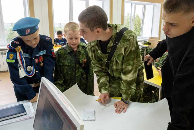 В Оренбурге дан старт сезонному лагерю дневного пребывания детей «Кампус патриотов» 