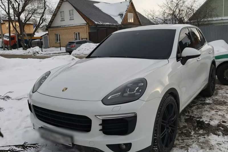 Любитель езды с ветерком после ареста его элитного авто оплатил 200-тысячный долг по штрафам