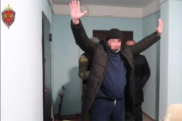 Сотрудники ФСБ задержали в Оренбурге замначальника угрозыска, который оказался пособником мошенников