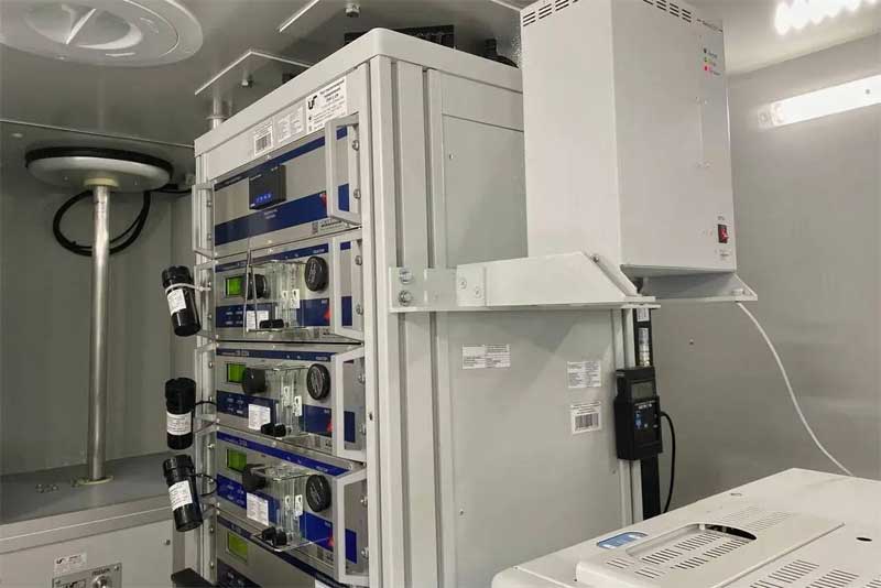 На государственном контроле состояния атмосферного воздуха в Оренбуржье находится 5 тысяч промышленных объектов