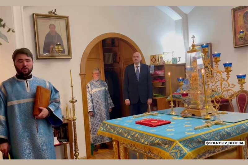 Губернатор Оренбуржья Евгений Солнцев в православный праздник побывал в Свято – Успенском женском монастыре областного центра